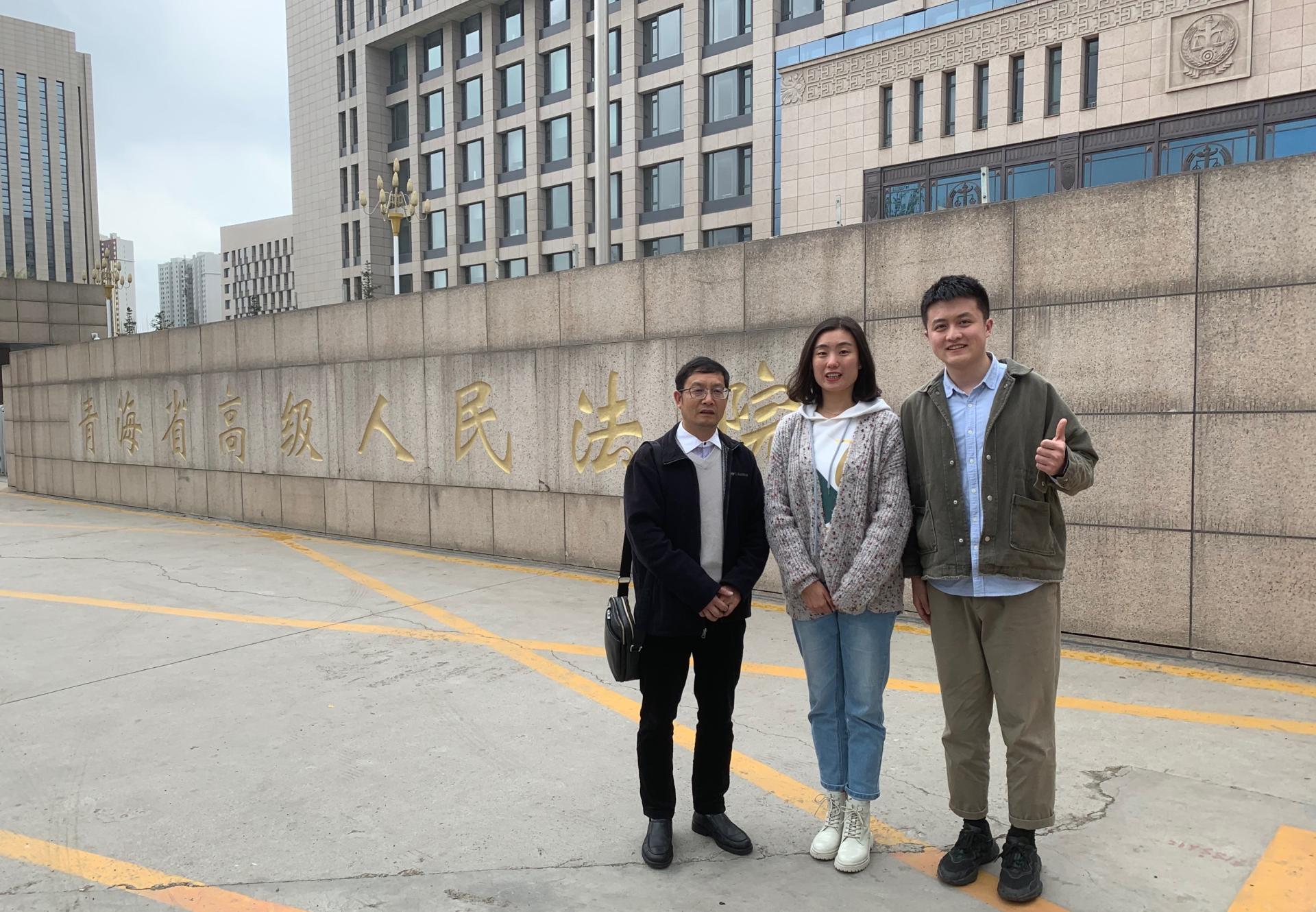 必赢242net开展拜访优秀校友活动